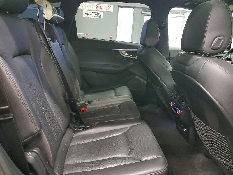 2018 Audi Q7 Premium Plus