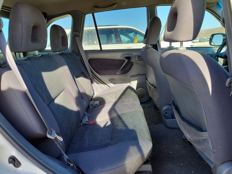 2002 Toyota Rav4 Base