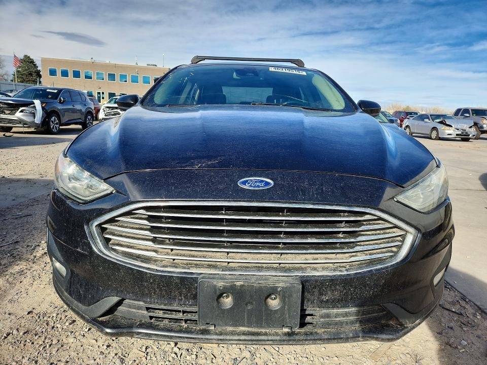 2019 Ford Fusion se