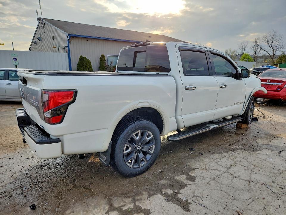 2023 Nissan Titan Platinum Reserve