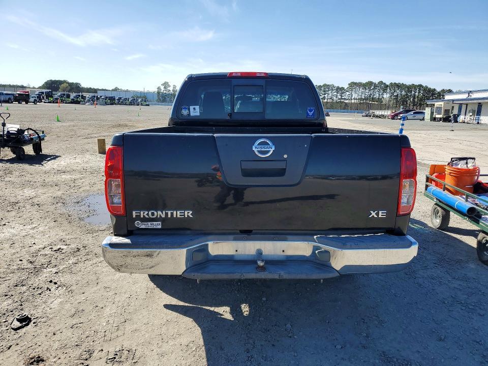 2006 Nissan Frontier XE