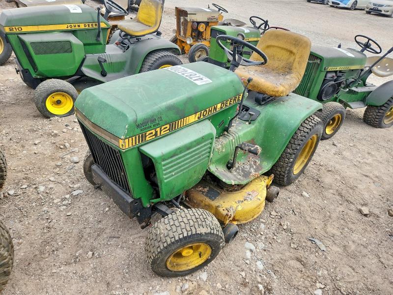 1972 John Deere 212 Lawn Mower