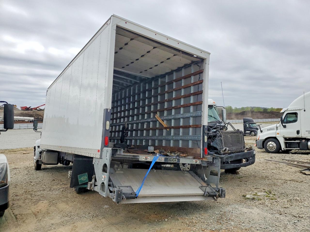2020 Hino 258/268 BOX Truck