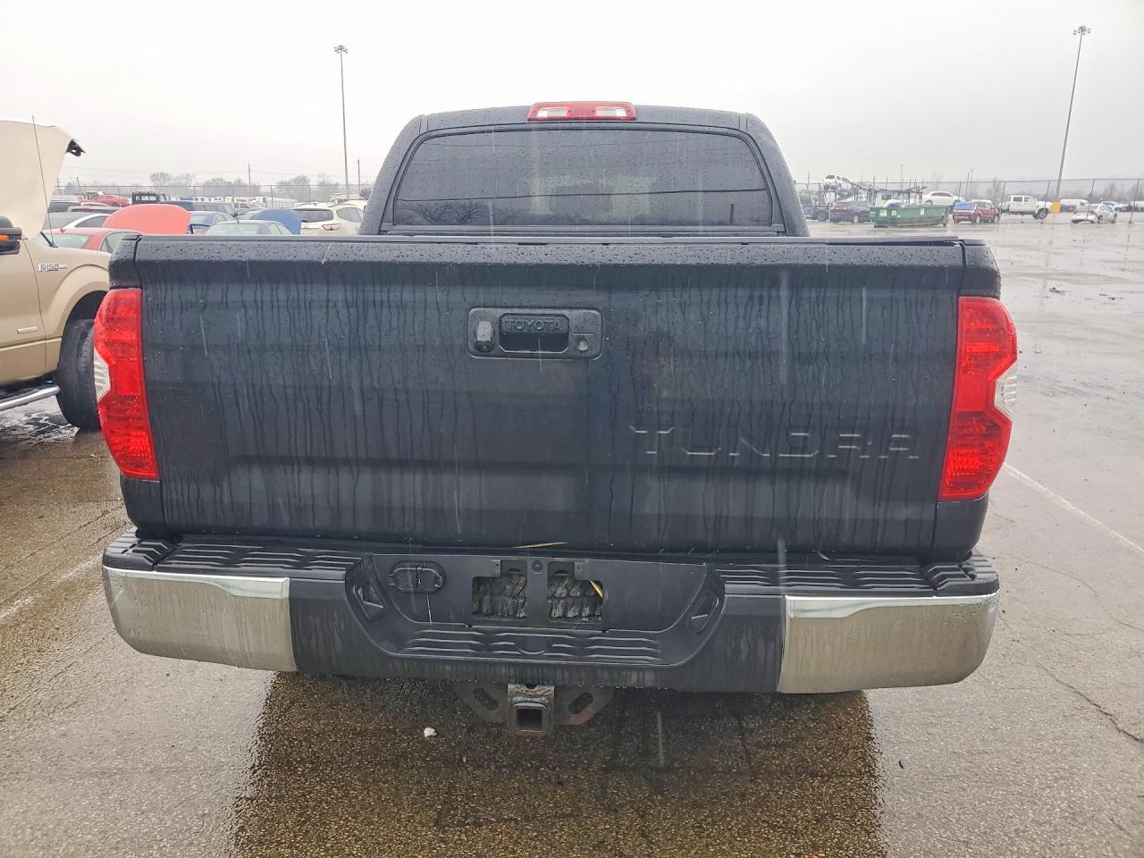 2014 Toyota Tundra SR5