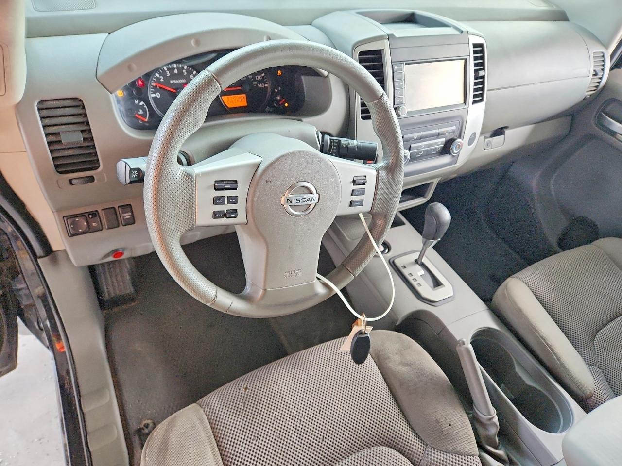 2020 Nissan Frontier SV