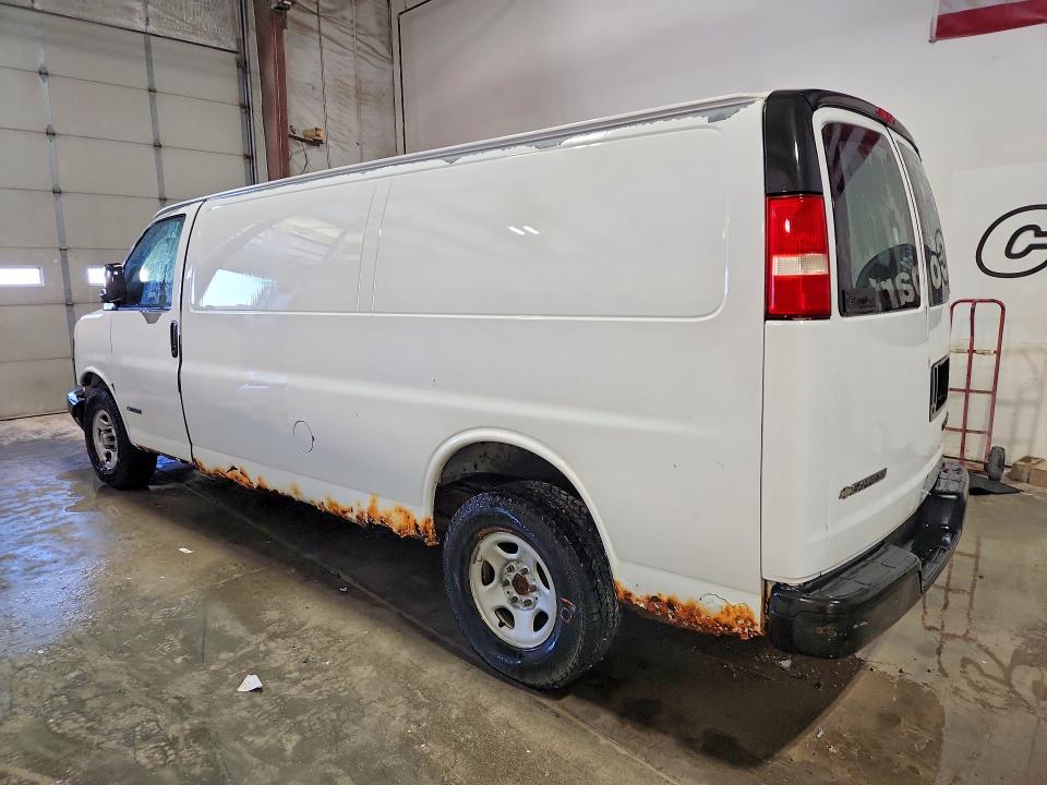 2003 Chevrolet Express G2500