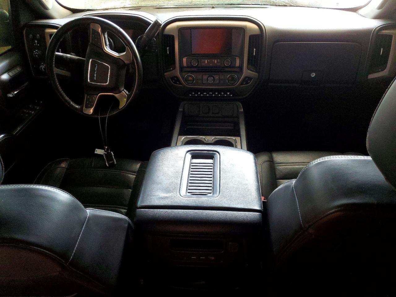 2018 GMC Sierra K2500 Denali