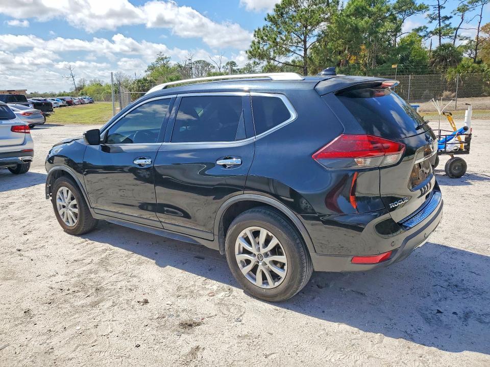 2019 Nissan Rogue sv