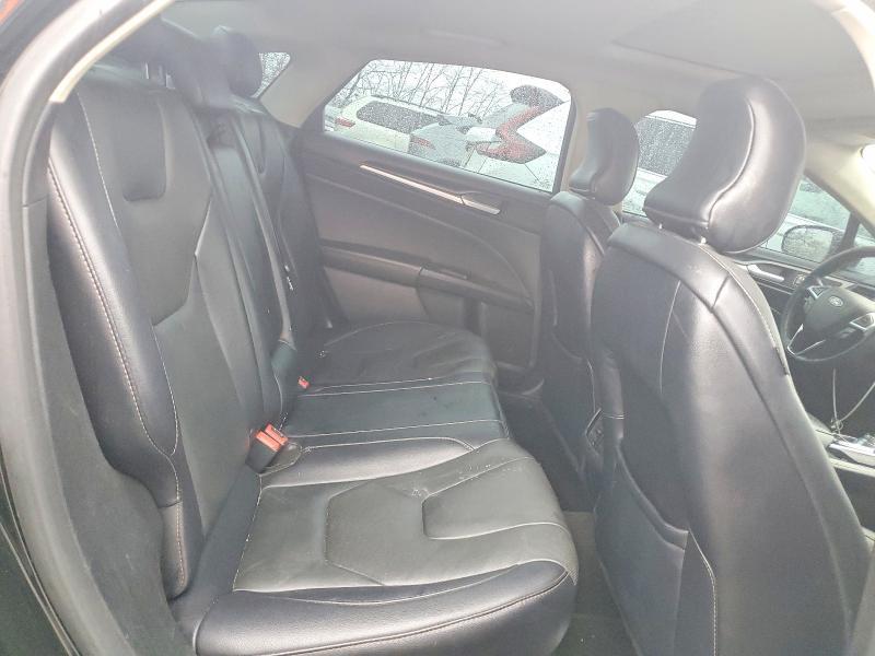 2018 Ford Fusion Titanium/platinum