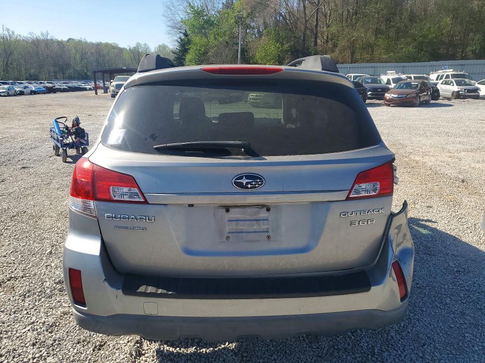 2011 Subaru Outback 3.6r Premium