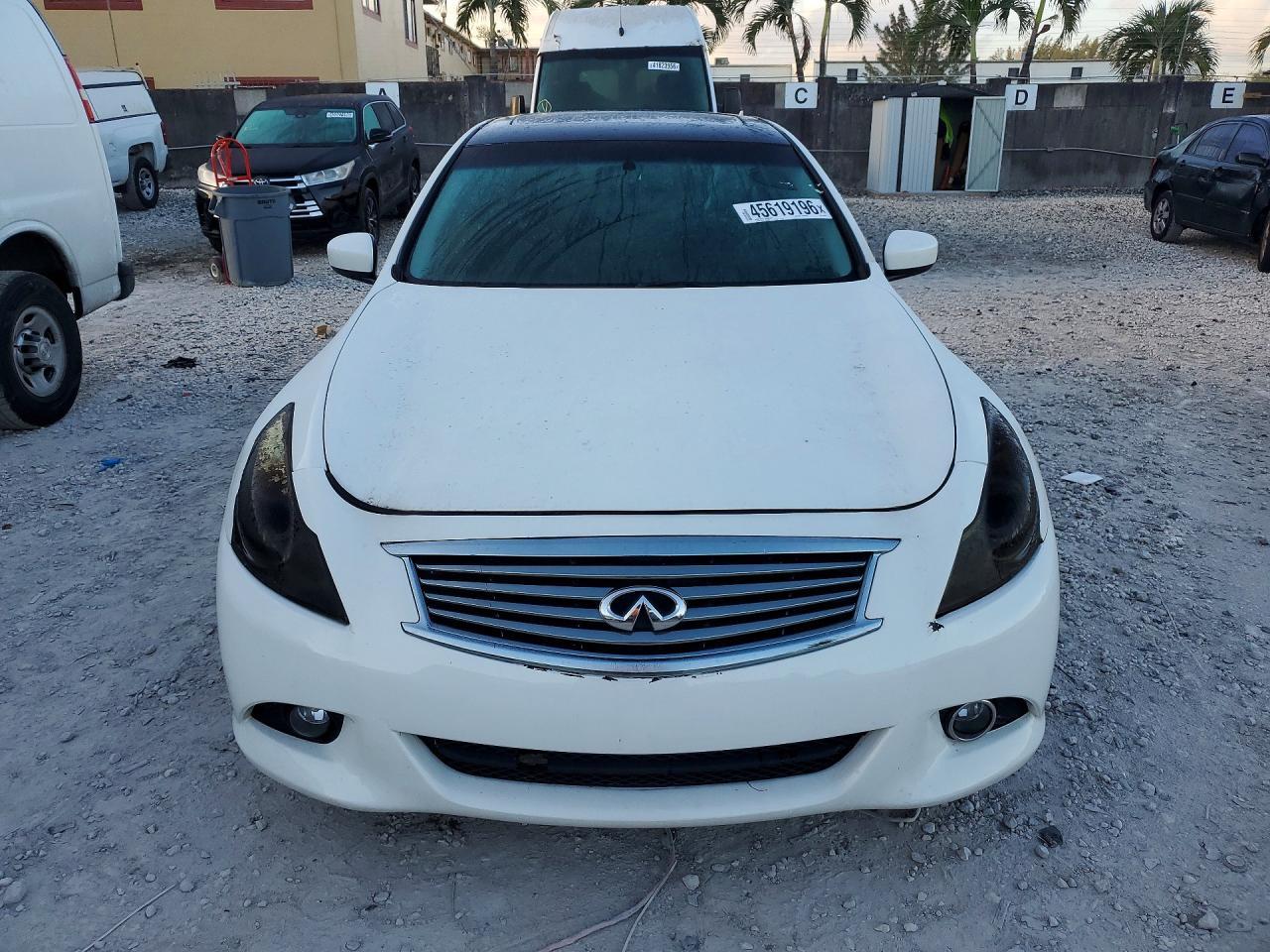 2015 Infiniti Q40 Base