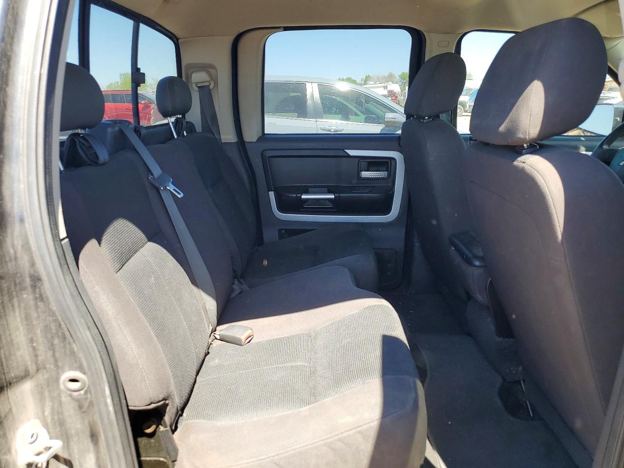 2008 Mitsubishi Raider LS