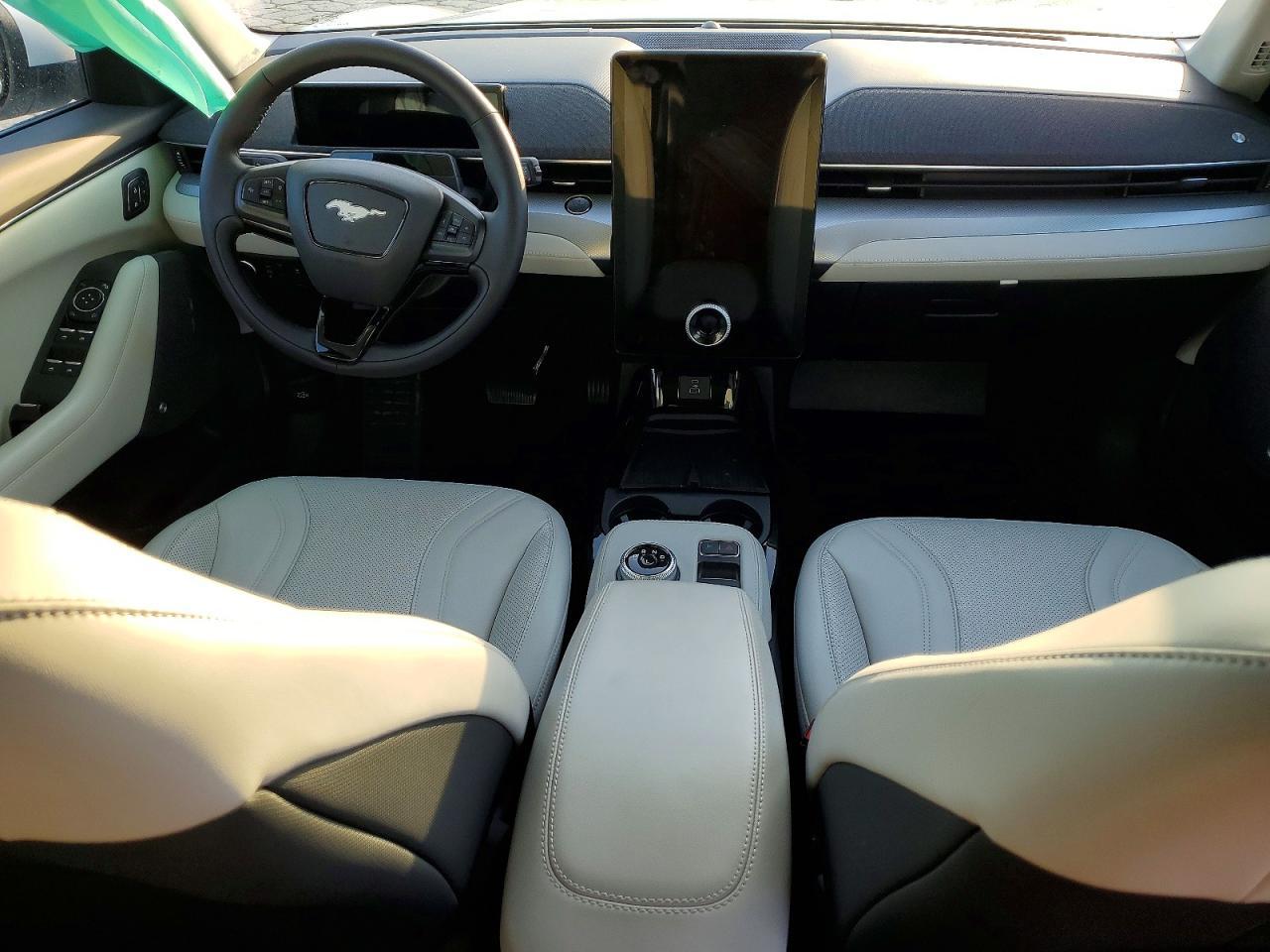 2022 Ford Mustang Mach-e Premium