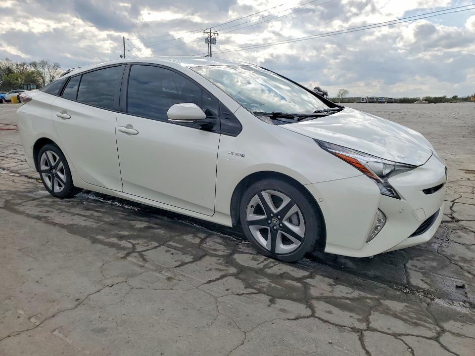 2017 Toyota Prius Four Touring