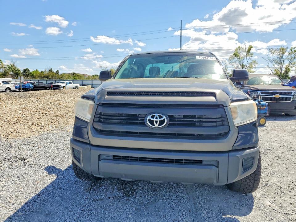 2017 Toyota Tundra SR