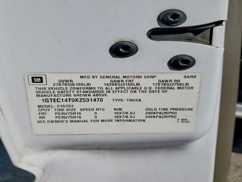 1999 GMC New Sierra C1500