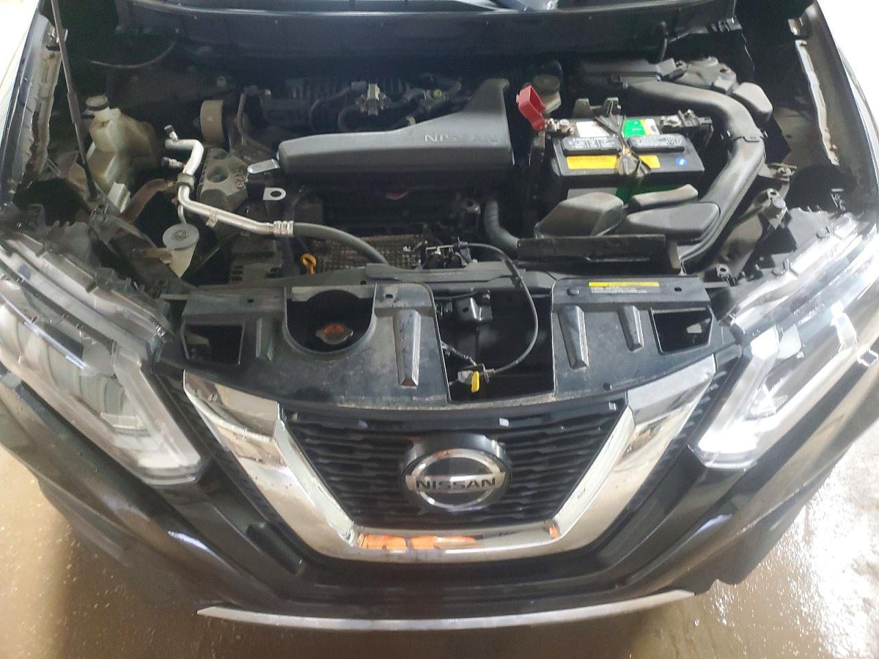 2018 Nissan Rogue sv