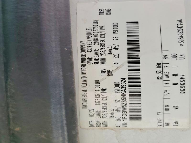 2022 Ford Transit Delivery Truck