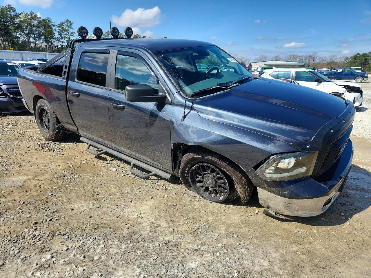 2019 Dodge RAM 1500 Classic SLT