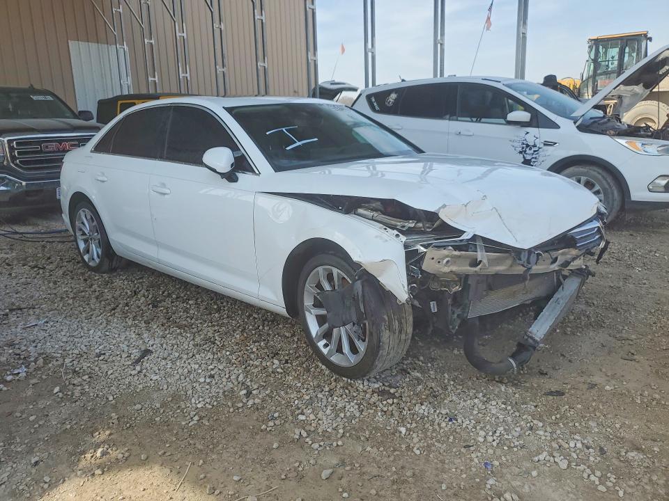 2019 Audi A4 Premium Plus