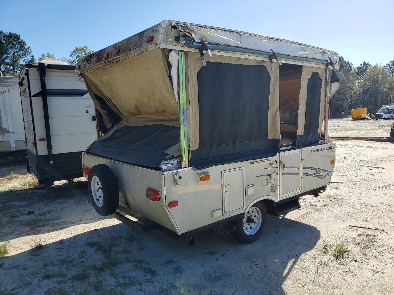 2008 Starcraft Camper