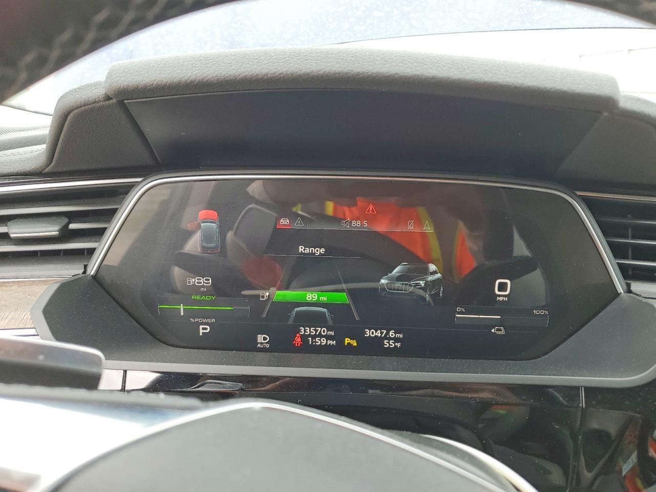 2022 Audi E-tron Premium
