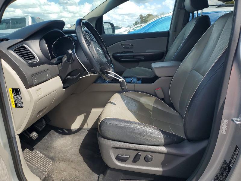 2017 KIA Sedona lx