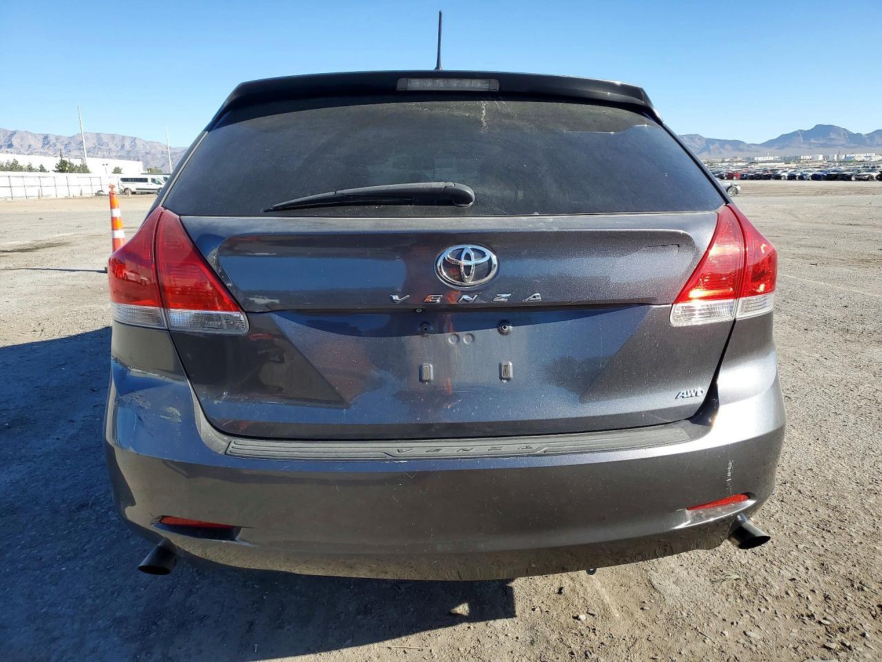 2009 Toyota Venza awd V6