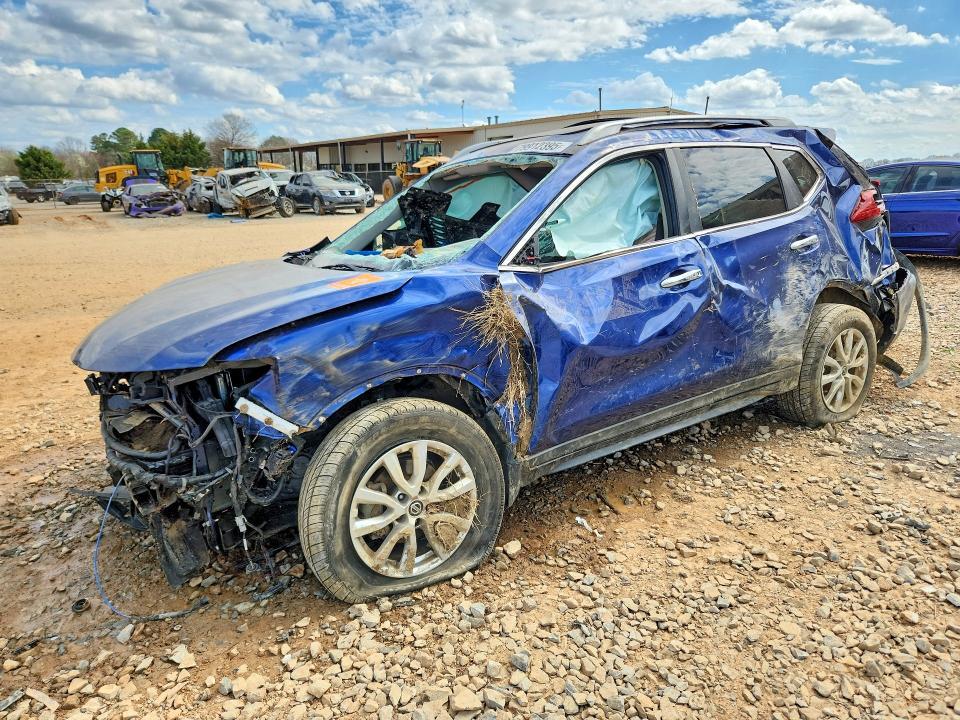 2018 Nissan Rogue sv