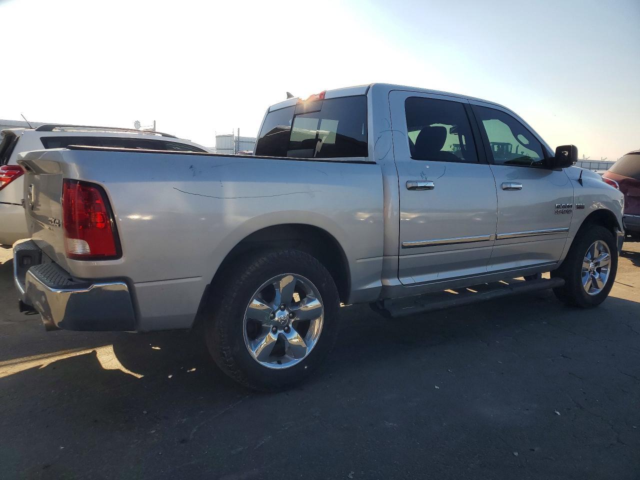 2017 Dodge RAM 1500 SLT