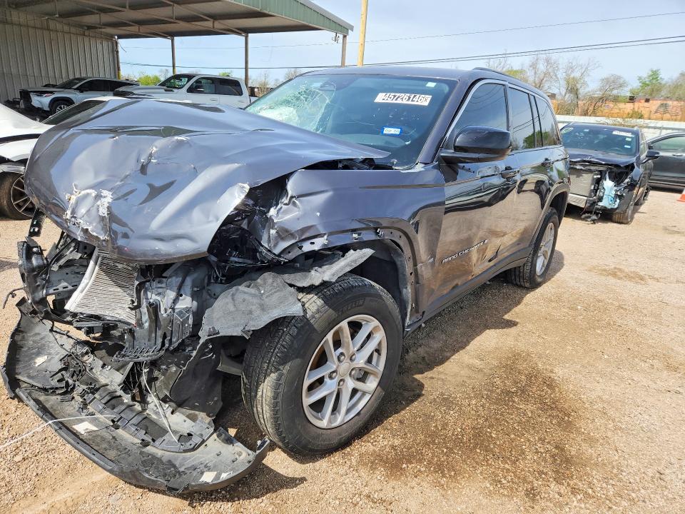 2023 Jeep Grand Cherokee Laredo