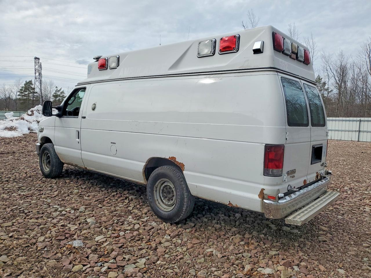 2014 Ford E350 Ambulance