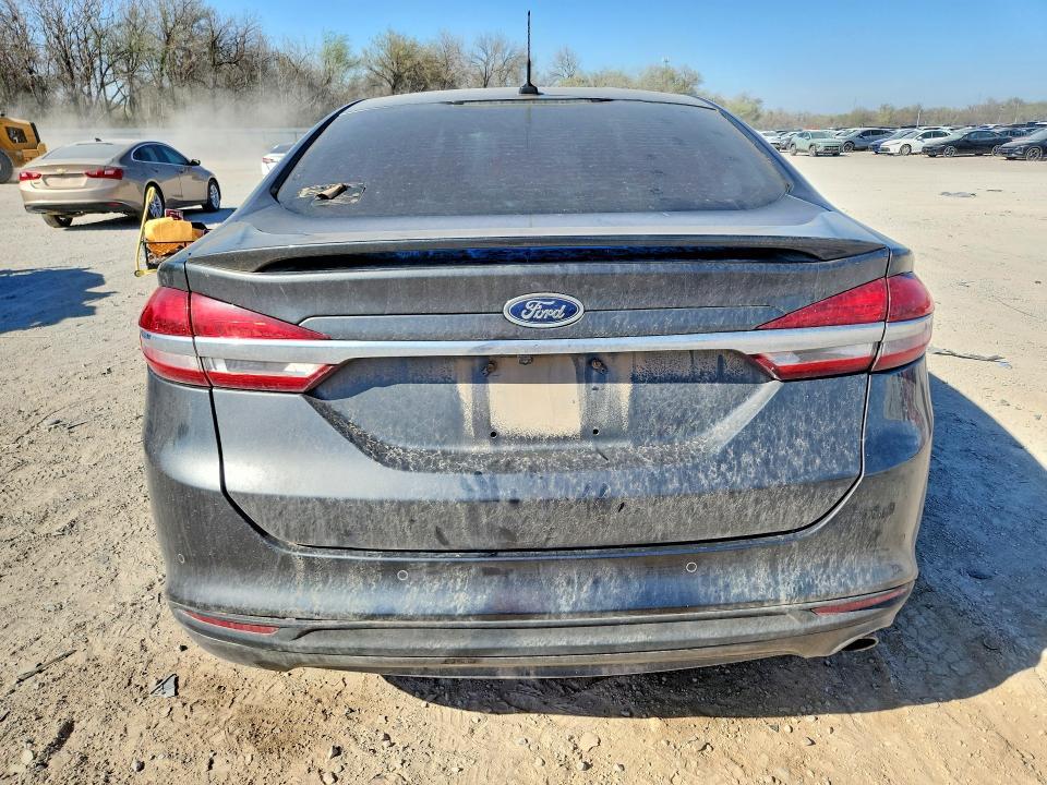 2017 Ford Fusion se