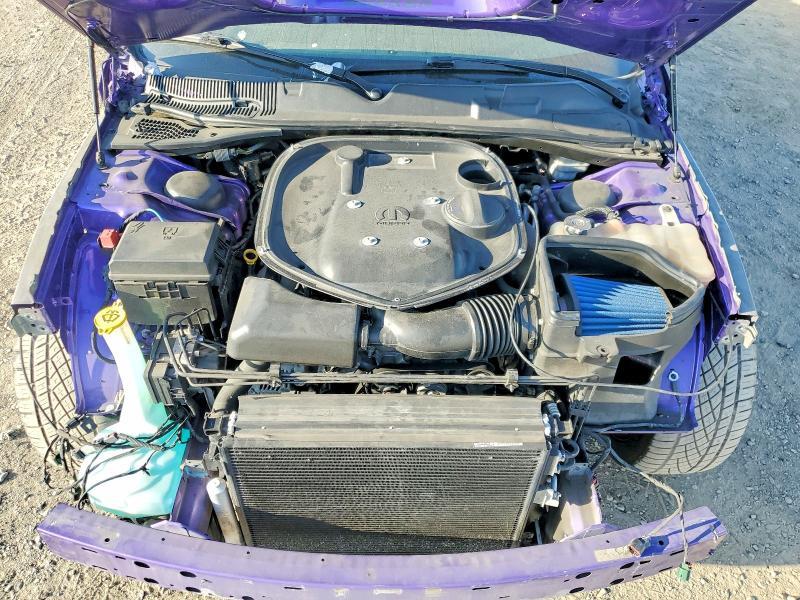 2014 Dodge Challenger r