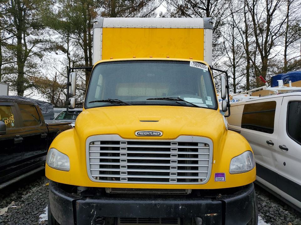 2017 Freightliner Business Class M2 BOX Truck