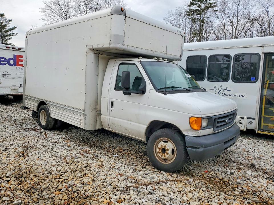 2007 Ford E450 BOX Truck