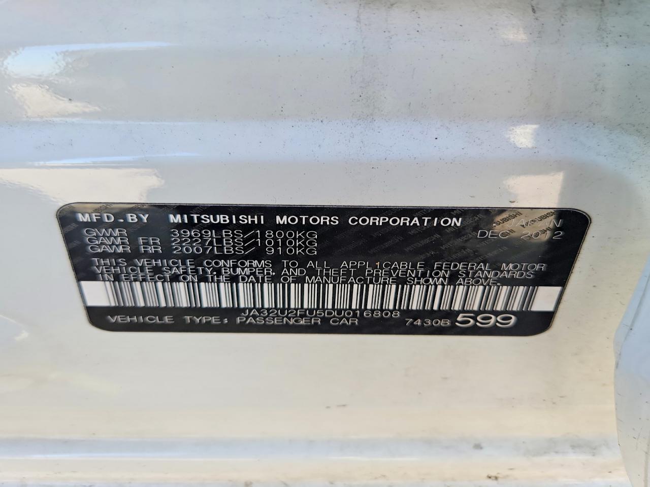 2013 Mitsubishi Lancer es