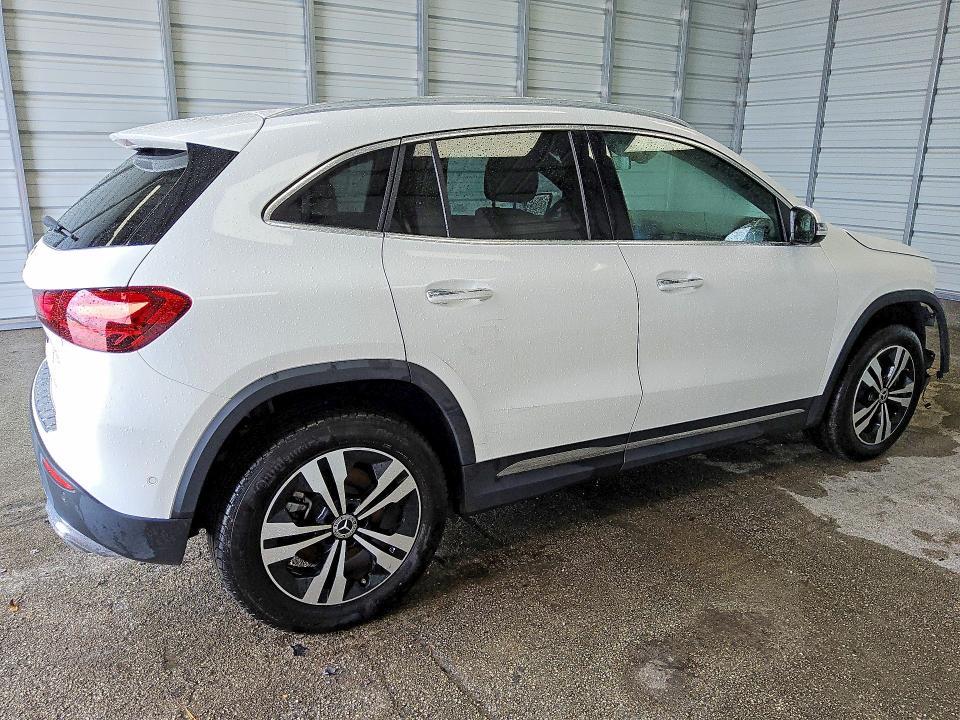 2025 Mercedes-Benz Gla 250