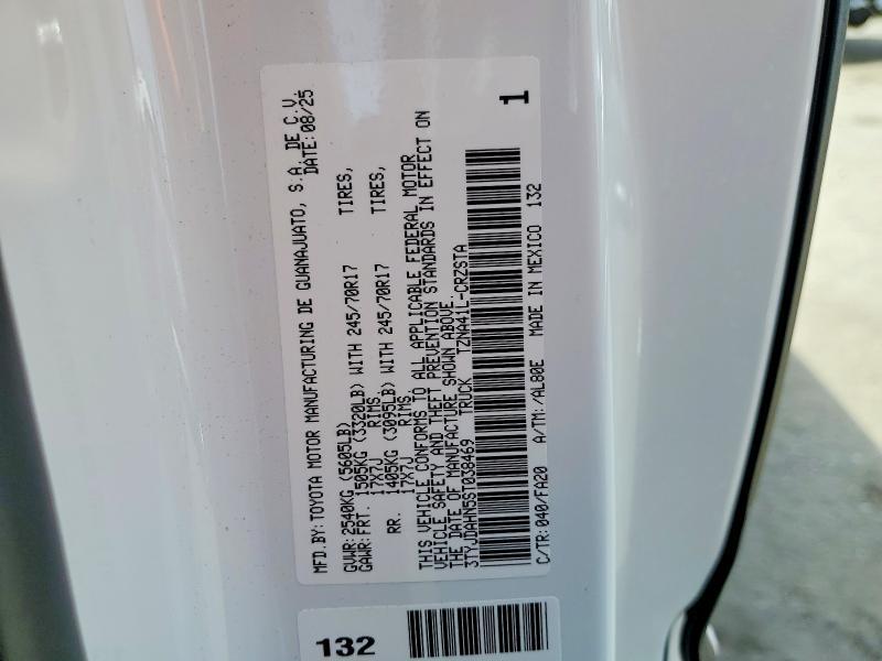 2025 Toyota Tacoma sr