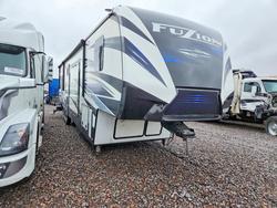 Keystone Vehiculos salvage en venta: 2019 Keystone Fuzion Camper