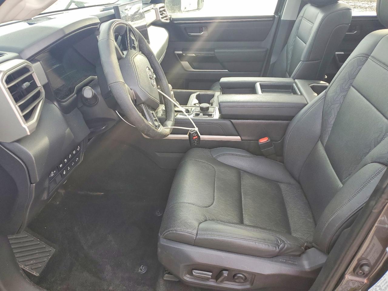 2024 Toyota Tundra Limited HV