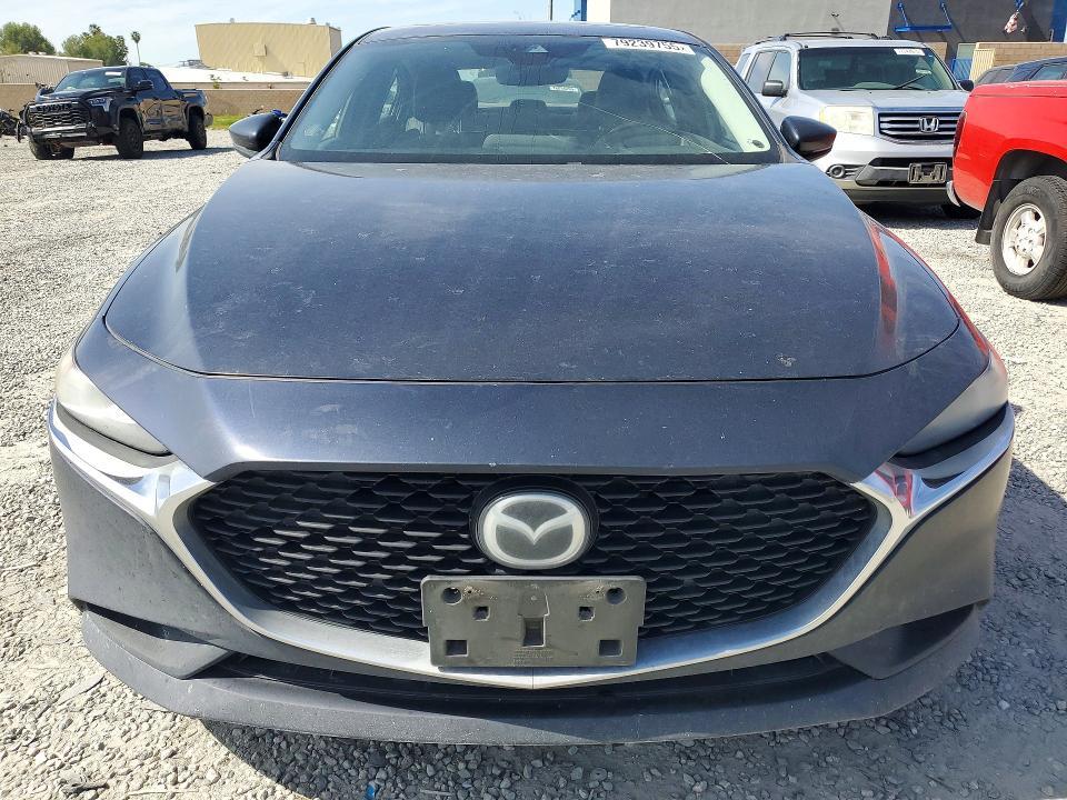 2019 Mazda 3 Premium
