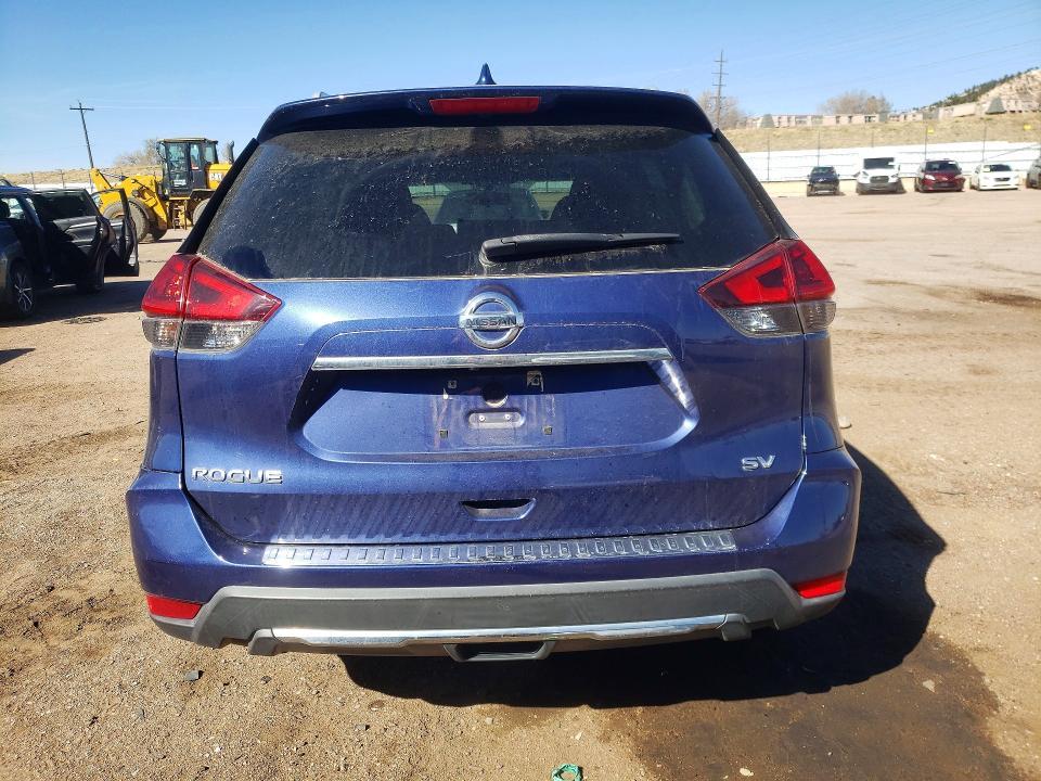 2018 Nissan Rogue sv