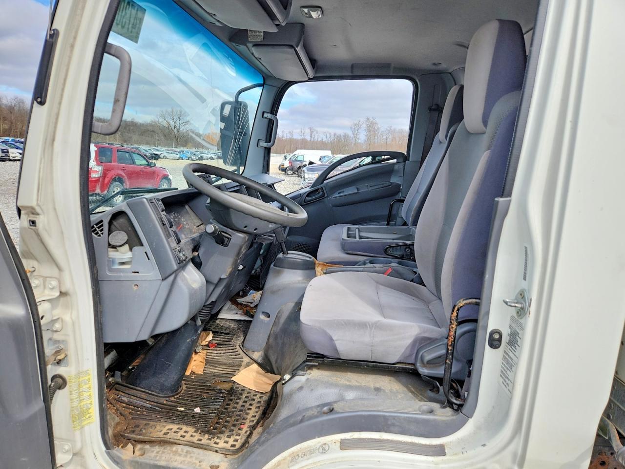 2017 Isuzu NPR HD