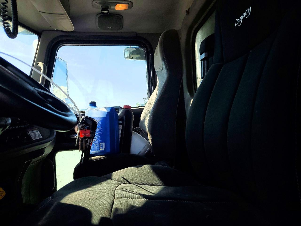 2015 Peterbilt 365 Dump Truck