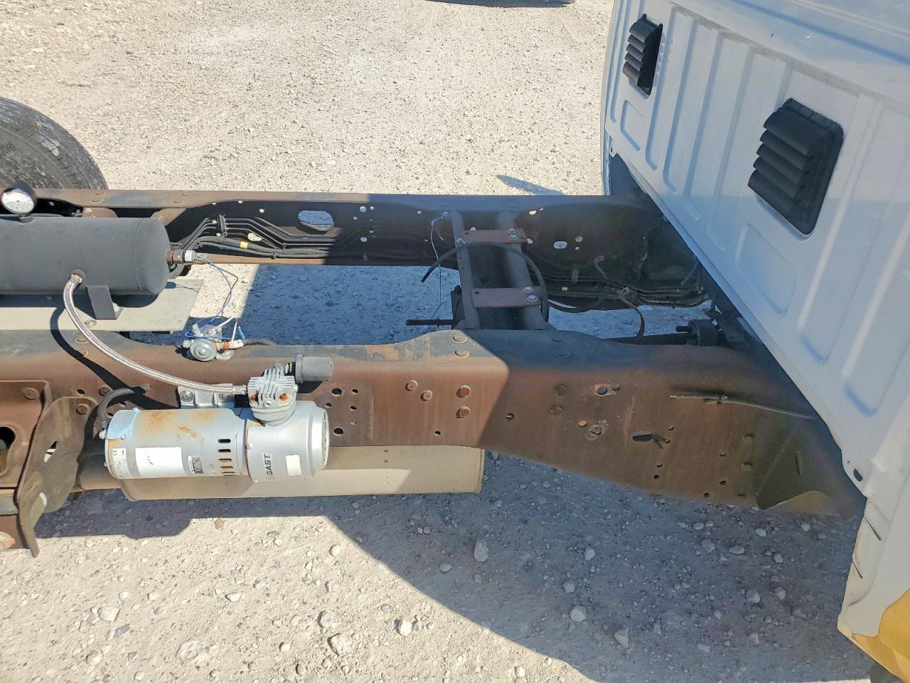 2016 Dodge RAM 3500 Truck Cab AND Chassis