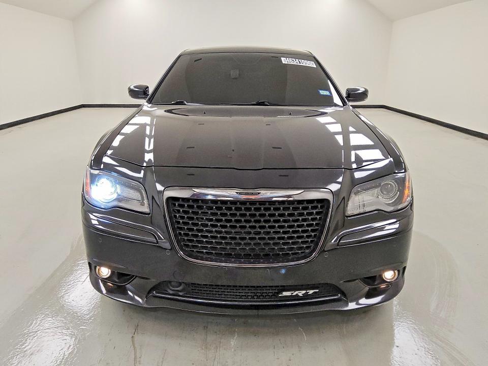 2014 Chrysler 300 Srt-8