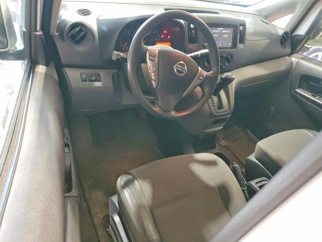 2021 Nissan NV200 SV