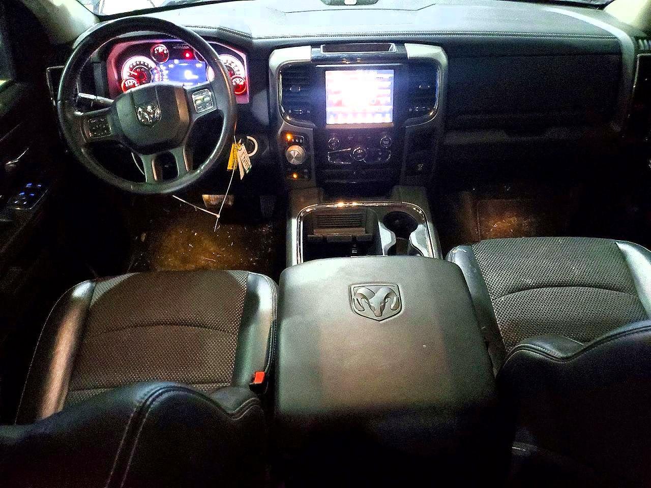 2016 Dodge RAM 1500 Sport