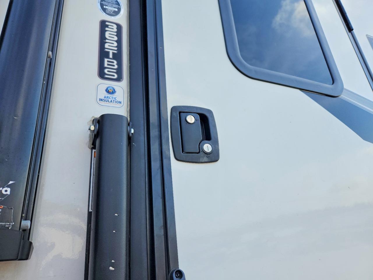 2025 Grand Desi GN Reflection Camper